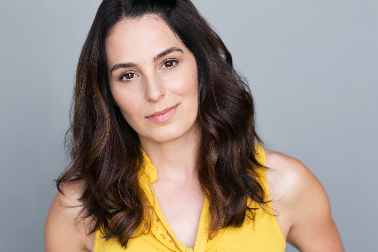 Kristin Mochnick Headshot